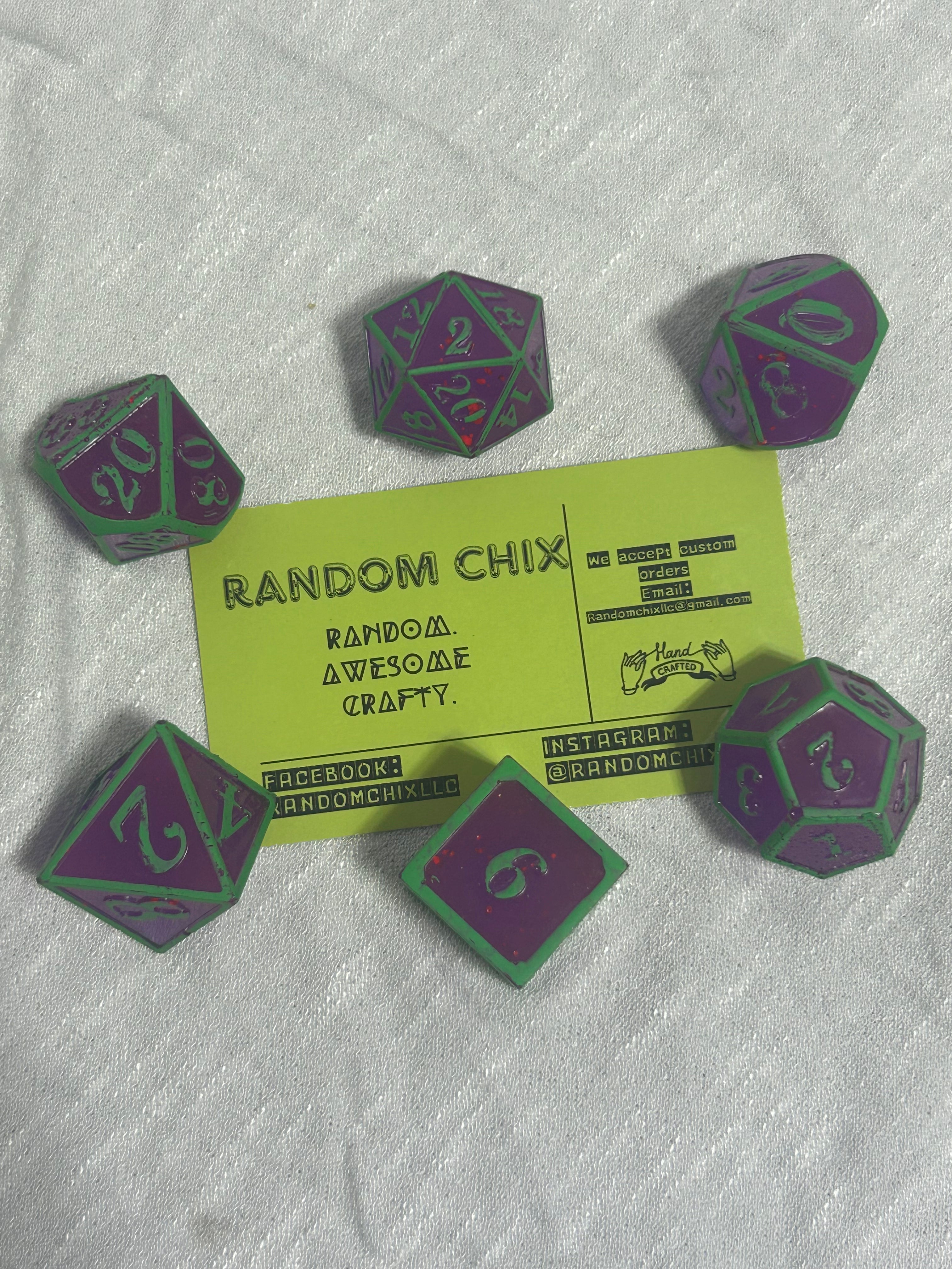 Heat changing dungeons and dragons dice ￼
